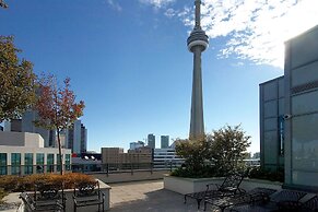 WhiteHall Suites- Yorkville