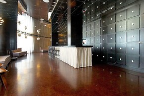 WhiteHall Suites- Yorkville