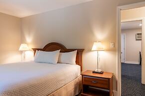 Ogunquit Hotel & Suites