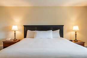 Ogunquit Hotel & Suites