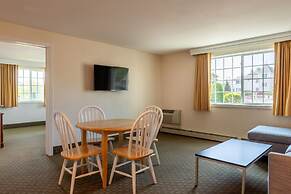 Ogunquit Hotel & Suites