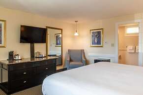 Ogunquit Hotel & Suites