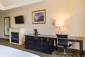 Ogunquit Hotel & Suites