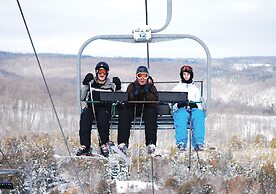 Hockley Valley Resort