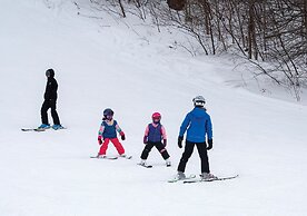 Hockley Valley Resort