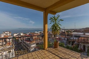 Hostal Vallarta Suites