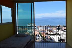 Hostal Vallarta Suites