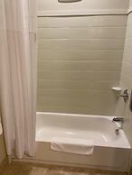 AmericInn by Wyndham Hartford SD