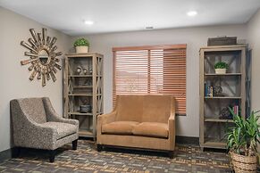 AmericInn by Wyndham Hartford SD