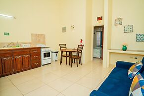 Connie's Comfort Suites