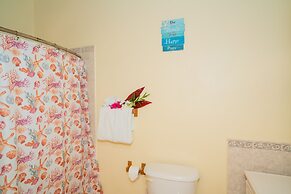 Connie's Comfort Suites