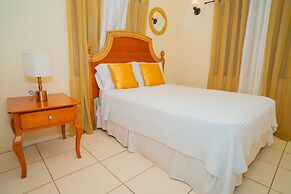 Connie's Comfort Suites