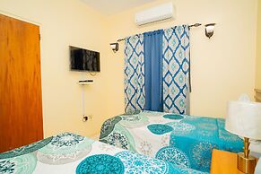 Connie's Comfort Suites