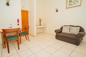 Connie's Comfort Suites