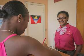 Connie's Comfort Suites