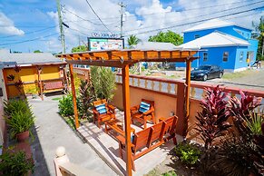 Connie's Comfort Suites