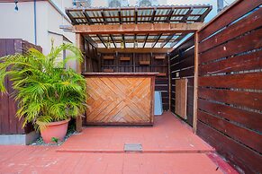 Connie's Comfort Suites