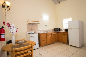 Connie's Comfort Suites