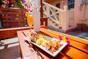 Connie's Comfort Suites