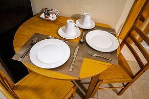 Connie's Comfort Suites