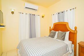 Connie's Comfort Suites