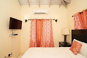 Connie's Comfort Suites