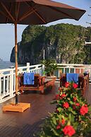 Garden Bay Luxury Cruise