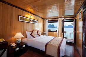 Garden Bay Luxury Cruise