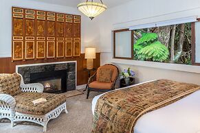 Volcano Village Estates