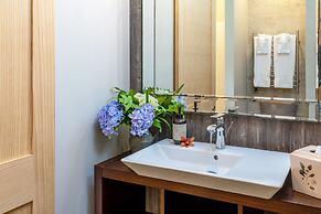 Volcano Village Estates