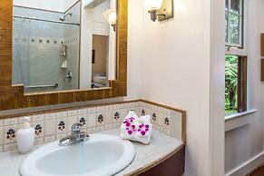 Volcano Village Estates