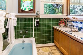 Volcano Village Estates