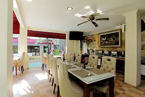 Hotel Indah Palace Yogyakarta