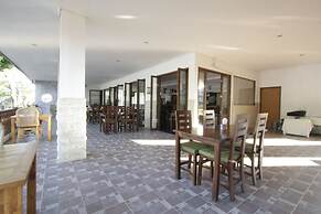 Alit Beach Resort and Villas