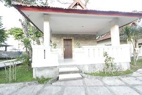 Alit Beach Resort and Villas