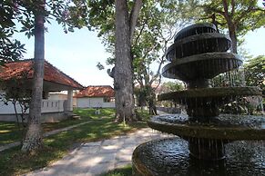 Alit Beach Resort and Villas