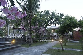 Alit Beach Resort and Villas