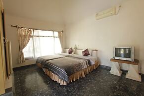 Alit Beach Resort and Villas