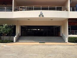 View Talay 3 Beach Apartments