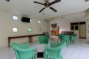 Hotel GRAND ROSELA Yogyakarta