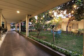 Hotel GRAND ROSELA Yogyakarta