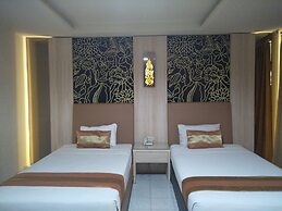 Hotel GRAND ROSELA Yogyakarta