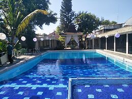 Hotel GRAND ROSELA Yogyakarta