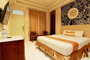 Hotel GRAND ROSELA Yogyakarta