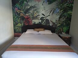 Hotel GRAND ROSELA Yogyakarta