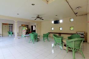 Hotel GRAND ROSELA Yogyakarta