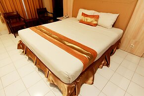 Hotel GRAND ROSELA Yogyakarta