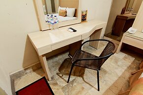 Hotel GRAND ROSELA Yogyakarta