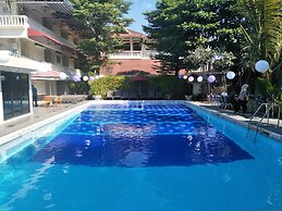 Hotel GRAND ROSELA Yogyakarta