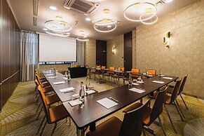 DeSilva Premium Opole